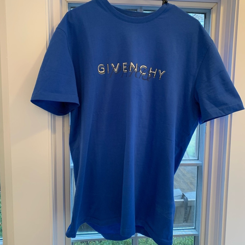 Givenchy Paris “Amore” T Shirt